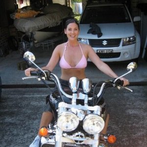 Biker_Babe_002
