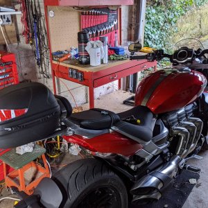14L side opening top box
