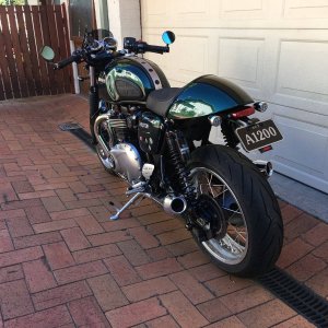 2016 Thruxton 1200