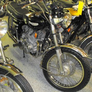 Triumph Trident 750.....
