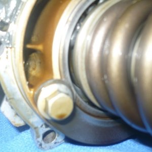 Cases where inner bearing fits