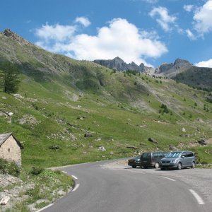 climbing the restefond