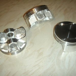 10.2 pistons