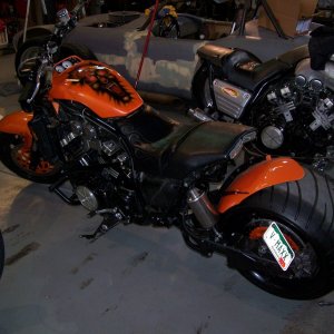 Bad assed v-max conversion to 330 rear end
