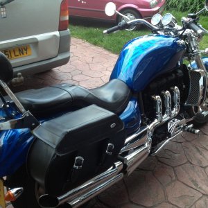 TRIBAL BLUE