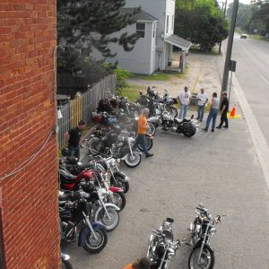 One Rocket III, 17 Harleys