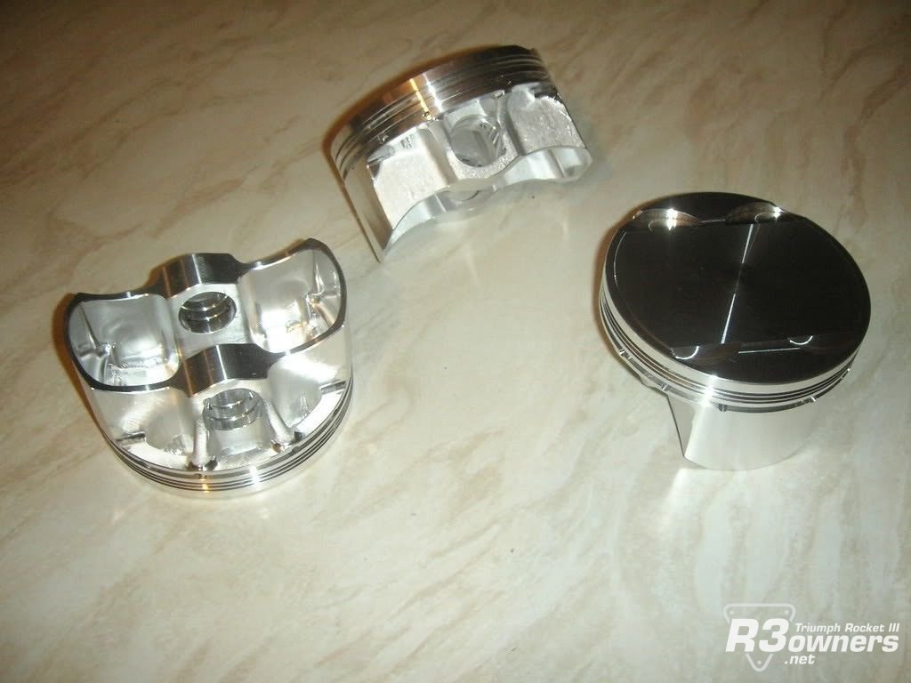 10.2 pistons