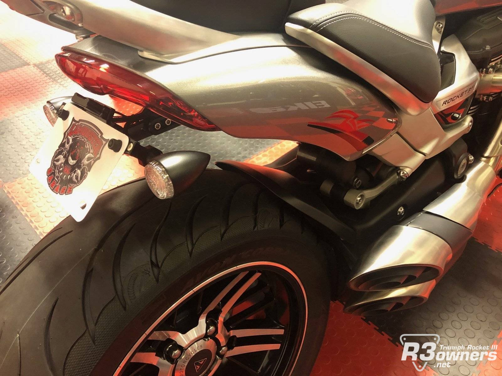 Triumph rocket 3 fender cheap eliminator