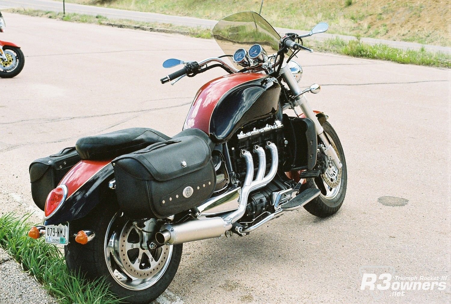 687515-R1-042-19A 0181