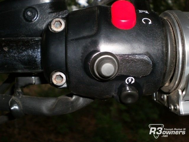 Accessory switch