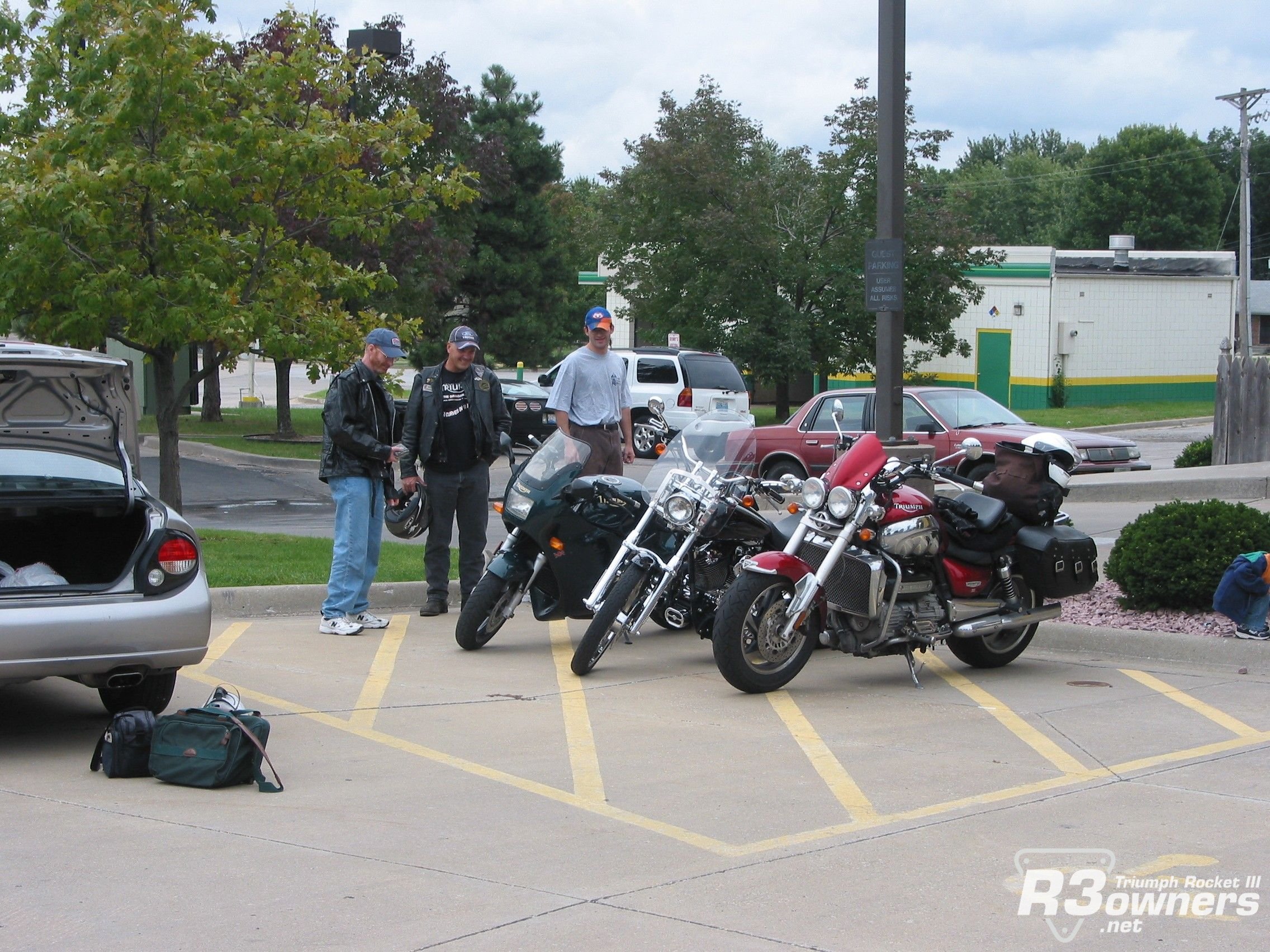 Hanging out at the Quality Inn before heading off to Kehde's BBQ