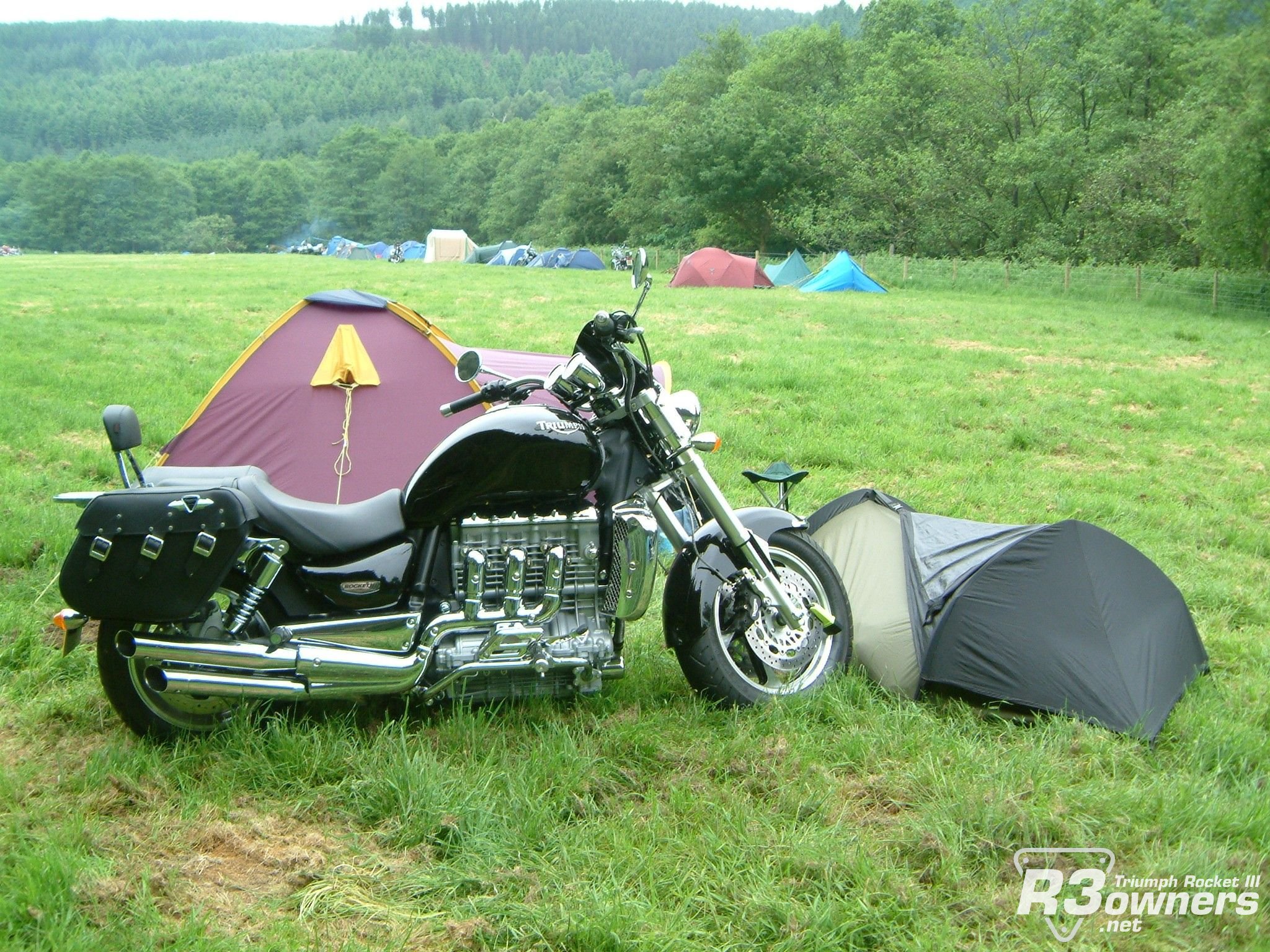 is it that the bikes big or the tent`s small ?