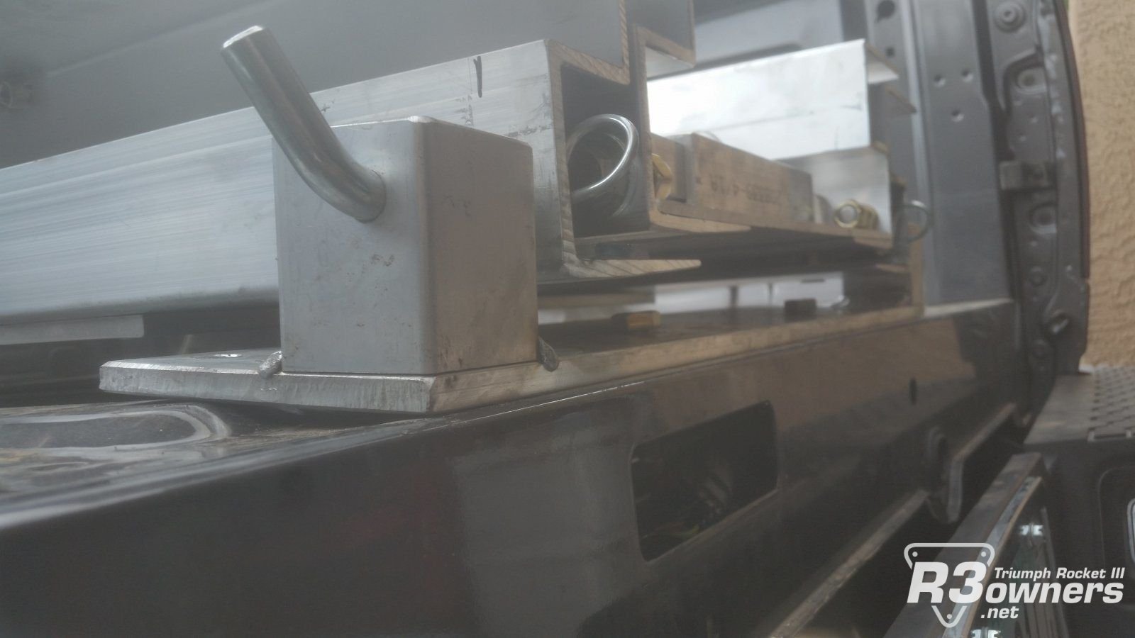Lift mount