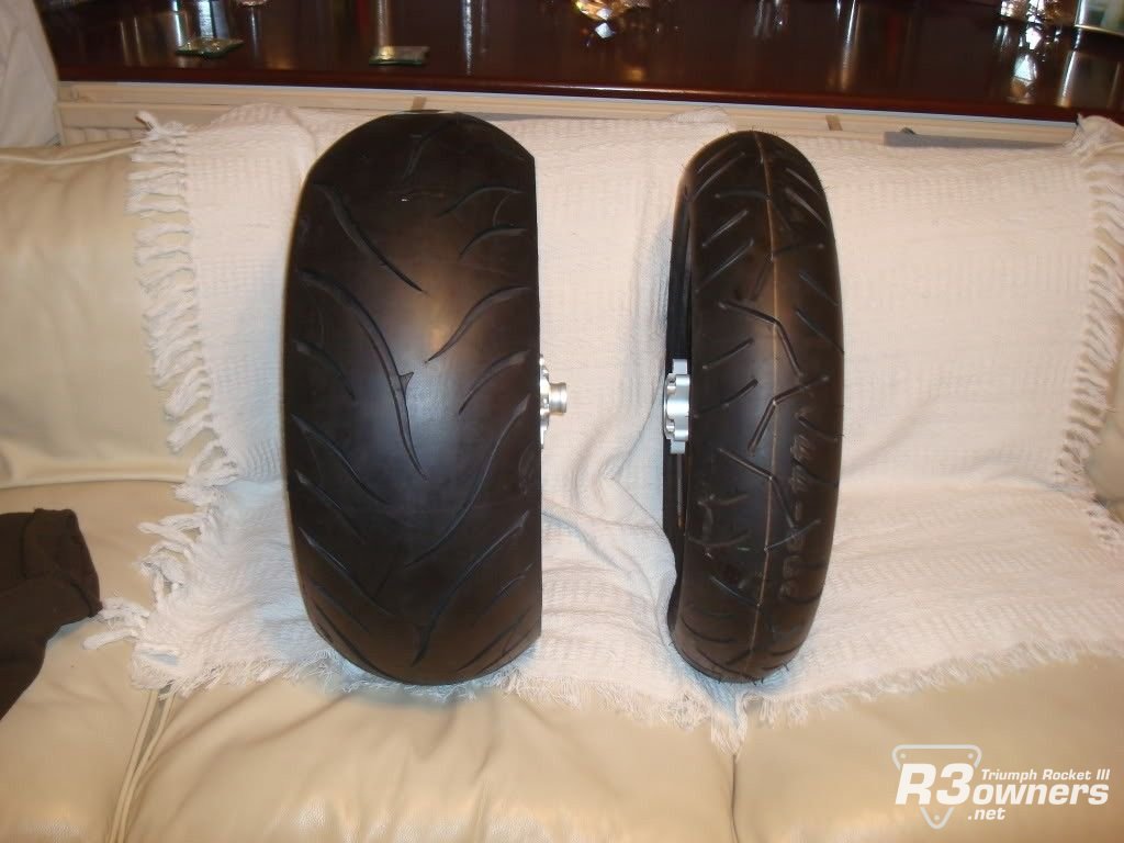 Old & New Carbon Front Wheels