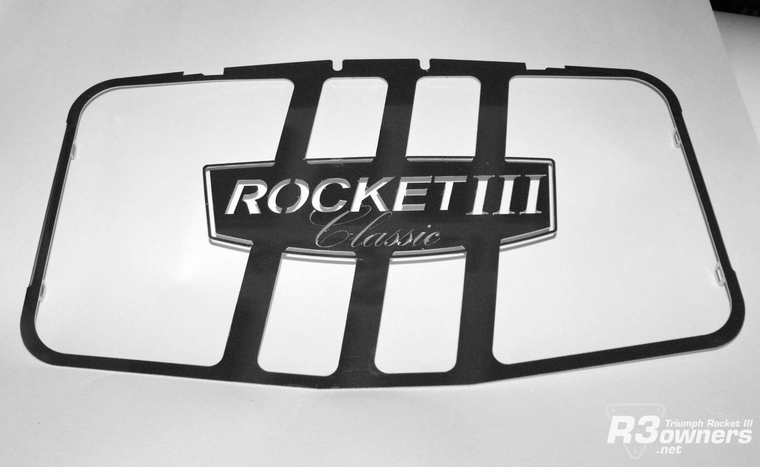 Polished Stainless Radiator Insert-R3 Classic