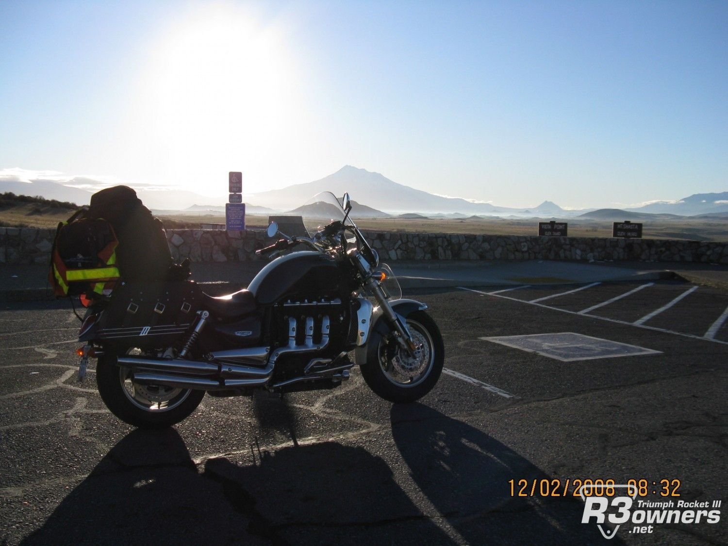 stopping for a kodak moment at Mount Shasta