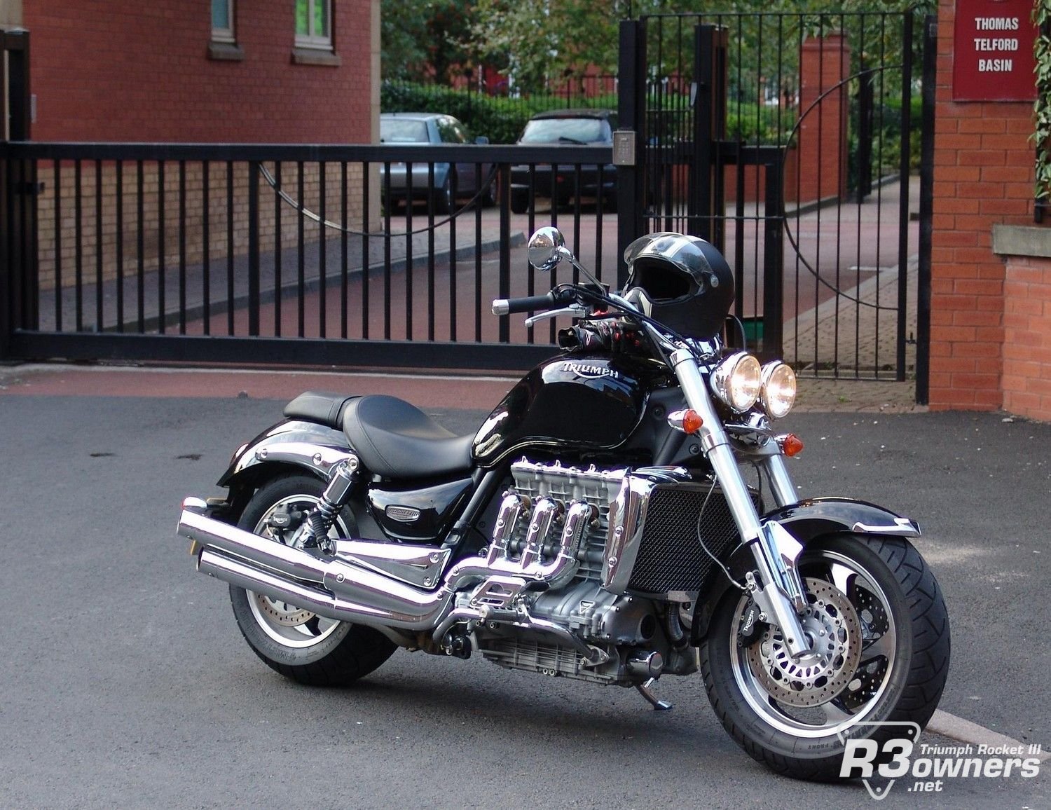 Triumph-Rocket III mp123 pic 30142