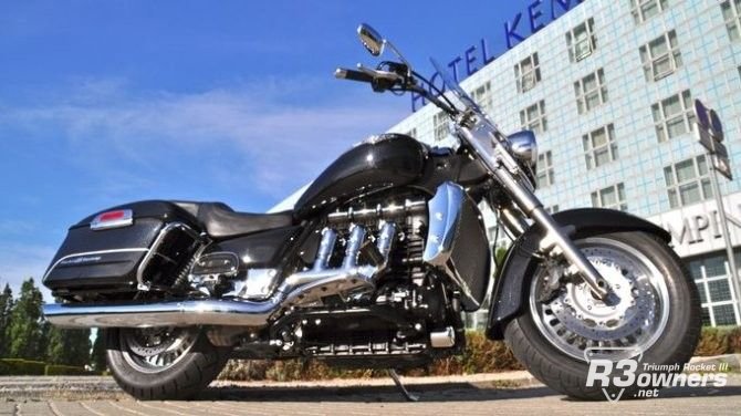 Triumph Rocket