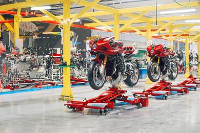 mv-agusta-_12_.jpg