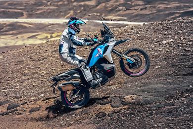 cfmoto_800mt-x_2.jpg
