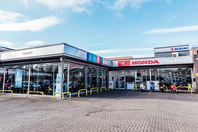 via-moto-3-store.jpg