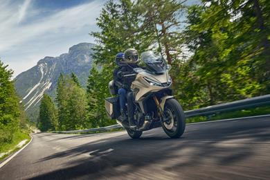 2025-honda-nt1100-_6.jpg