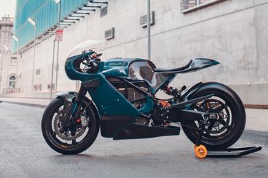 Deus-Zero-01.jpg