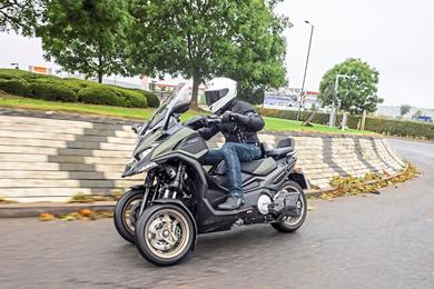 web_kymco_cv3.jpg