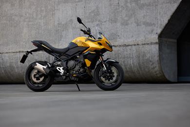 triumph-tigersport800-7.jpg