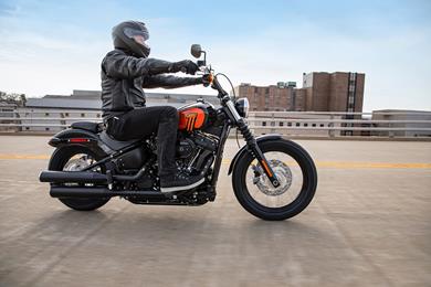H-D-Street-Bob-114-01.jpg