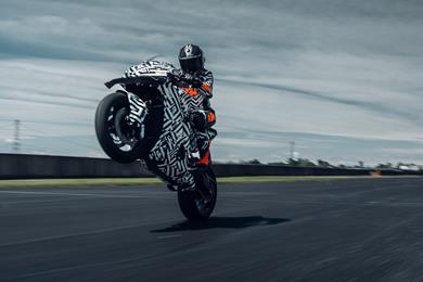 ktm-990-rc-r-prototype-4.jpg