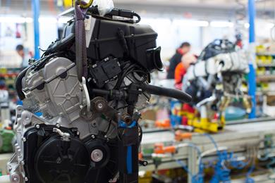 aprilia-v4-engine.jpg