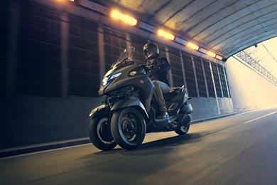 Yamaha-Tricity-01.jpg