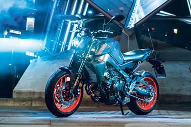 Yamaha-MT-09-01.jpg