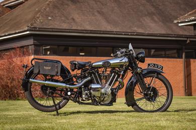 1930-brough-superior-ss100.jpg