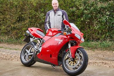 mark-ducati-998.jpg