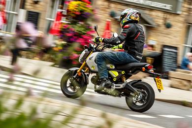 urban_motorcycling__2_.jpg