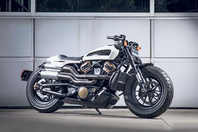 H-D-1250-Custom.jpg