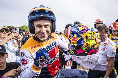 toni-bou-2.jpg