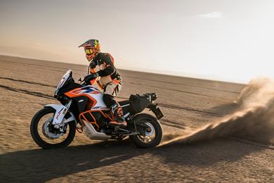 2023_ktm_1290_sa_r_2.jpg