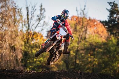 2024-ktm-sx-f-factory-editions-_3_.jpg