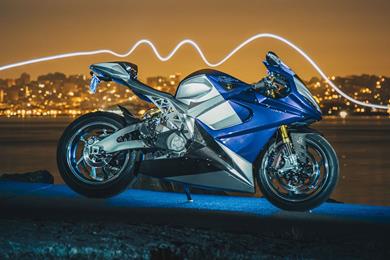 lightning-motorcycles_01.jpg