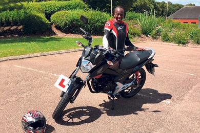 ola-honda-cbf125-2.jpg