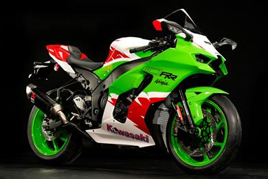 kar_lee_zx-10rr_1.jpg