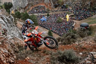 enduro-world-champs-1.jpg