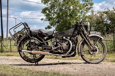 vincent-black-shadow-_2_.jpg