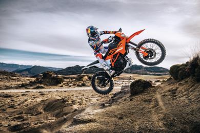 ktm-390-enduro-r-2.jpg