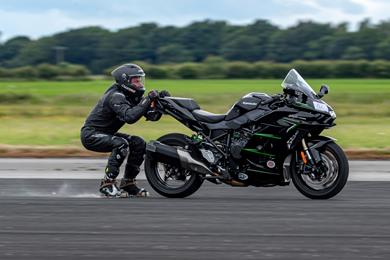 kawasaki-ski-record.3.jpg