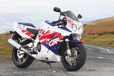CBR900RR_Fireblade.jpg