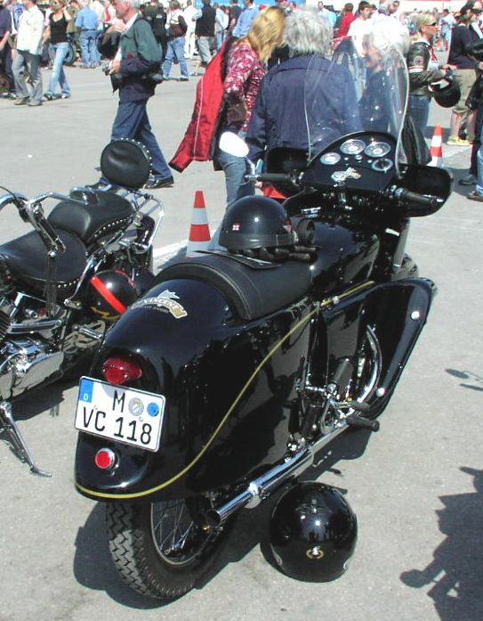 MHV_Vincent_Black_Prince_02.jpg